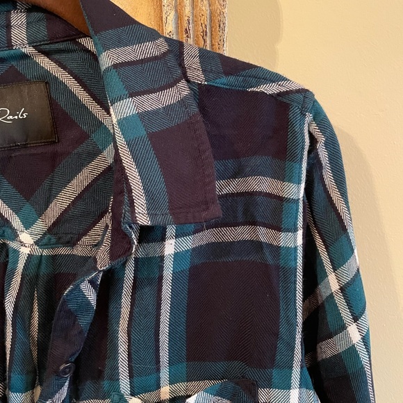 Rails Hunter Green Button Down - Picture 4 of 5